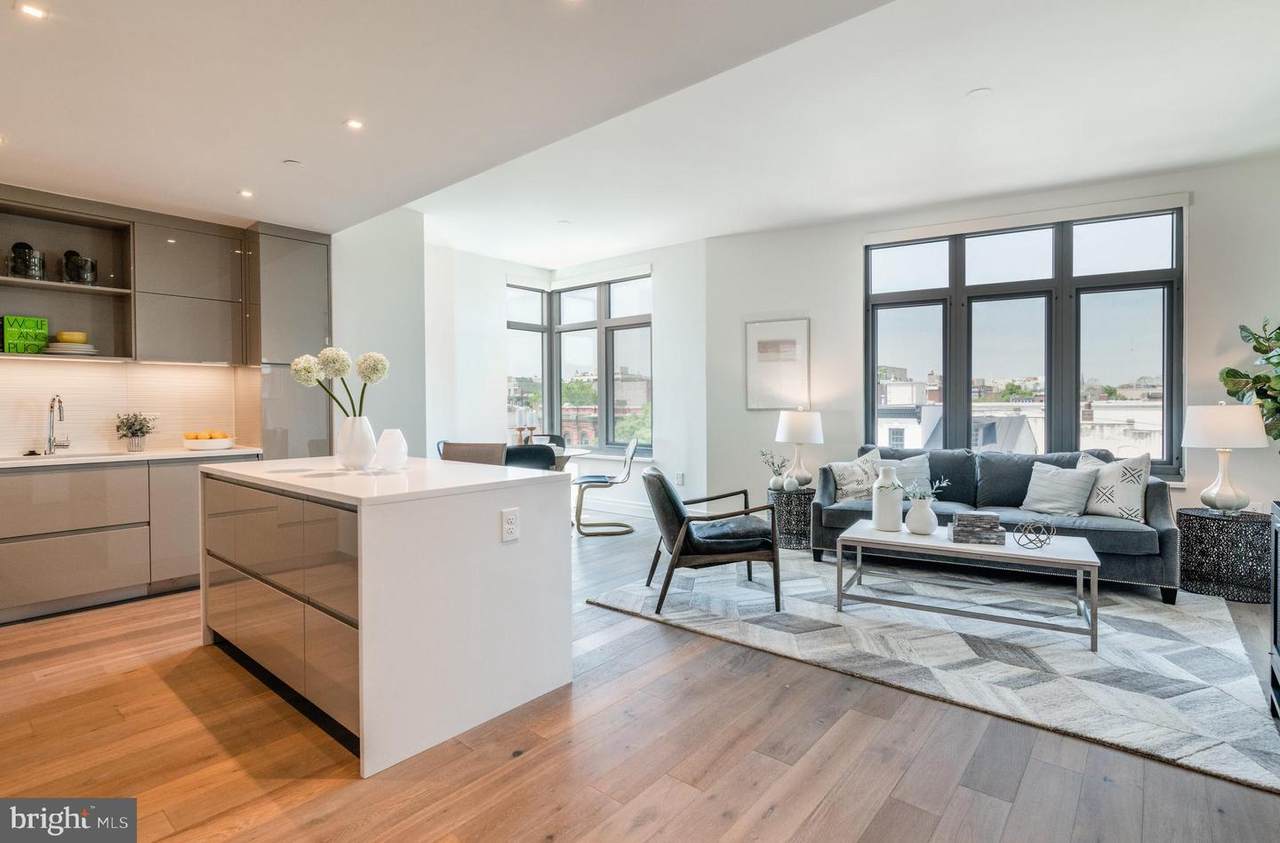 810 O Street - Photo 1