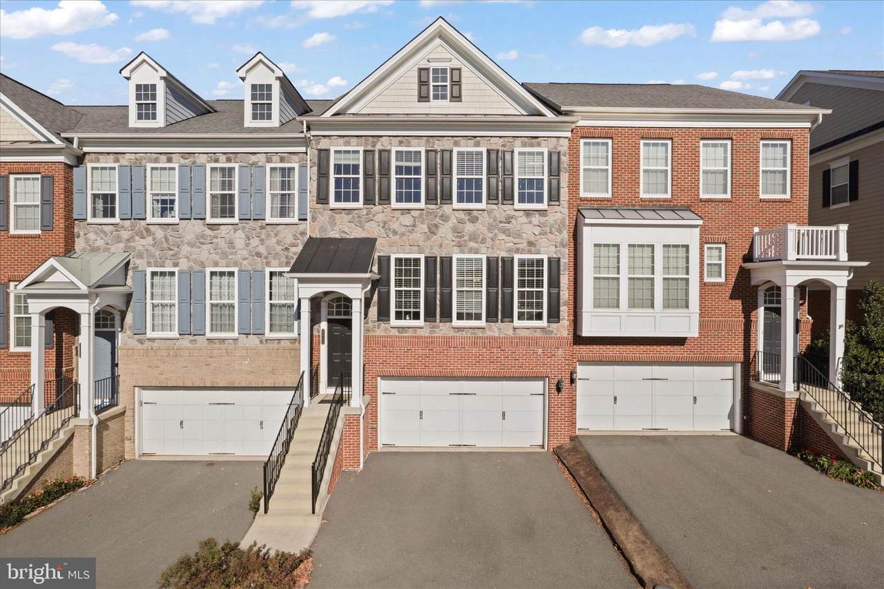 42708 Keiller Terrace - Photo 1