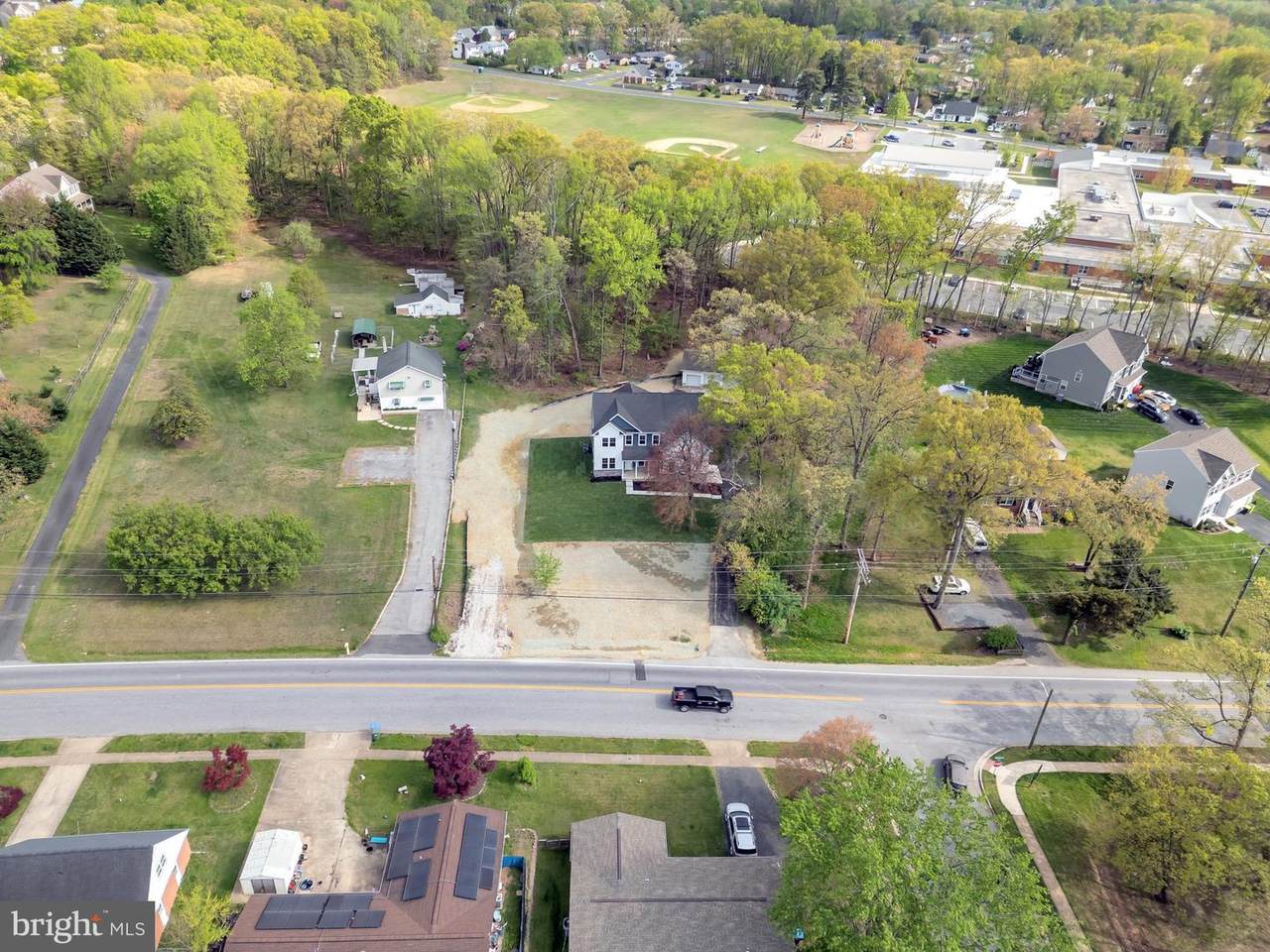 415 Trimble Road - Photo 1