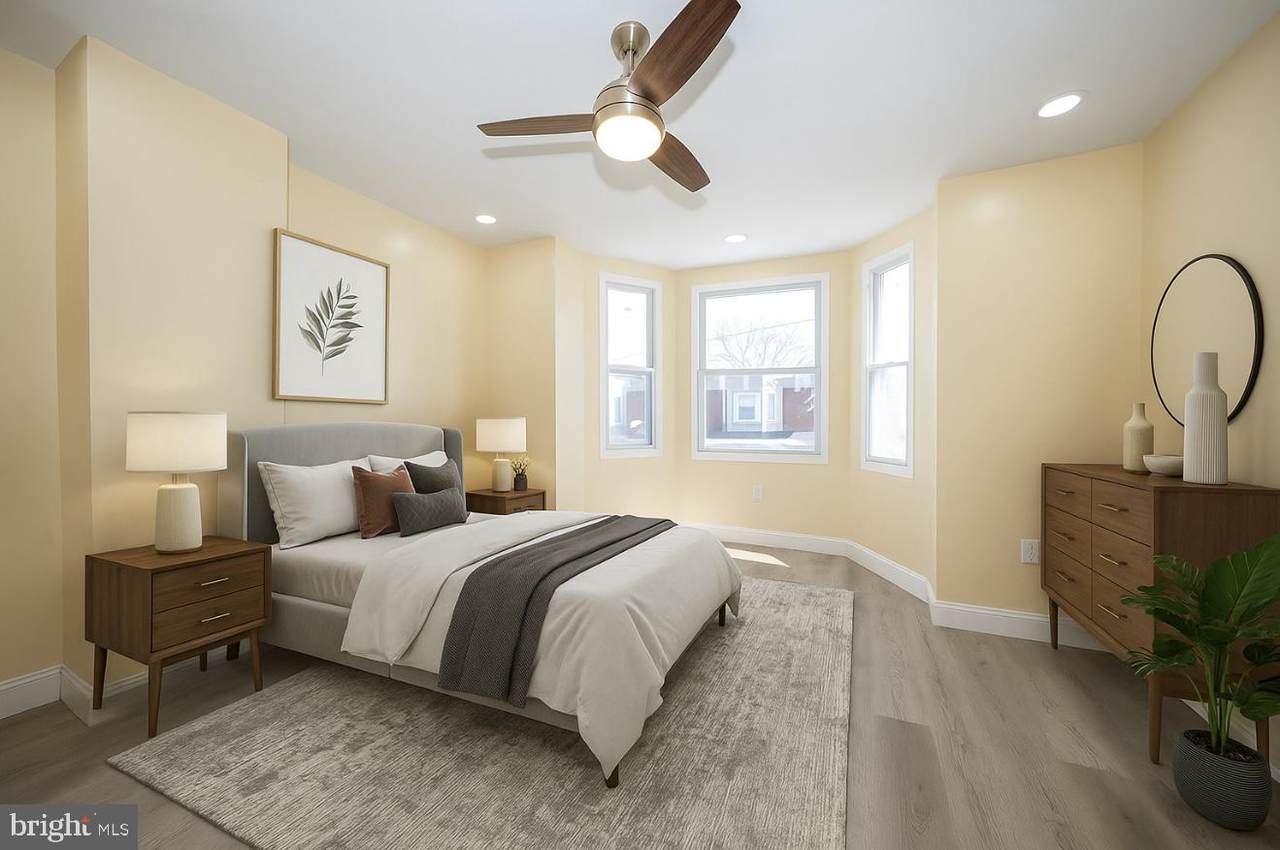 150 Robinson Street - Photo 1