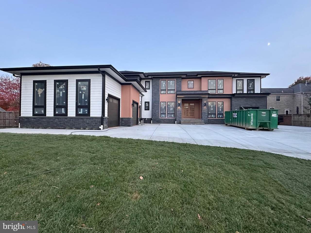 2113 Chain Bridge Road - Photo 1