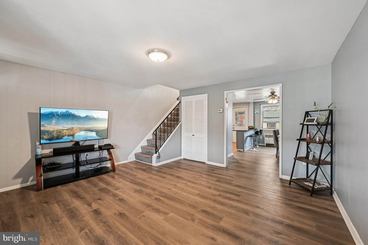 4110 Doris Ave - Photo 1