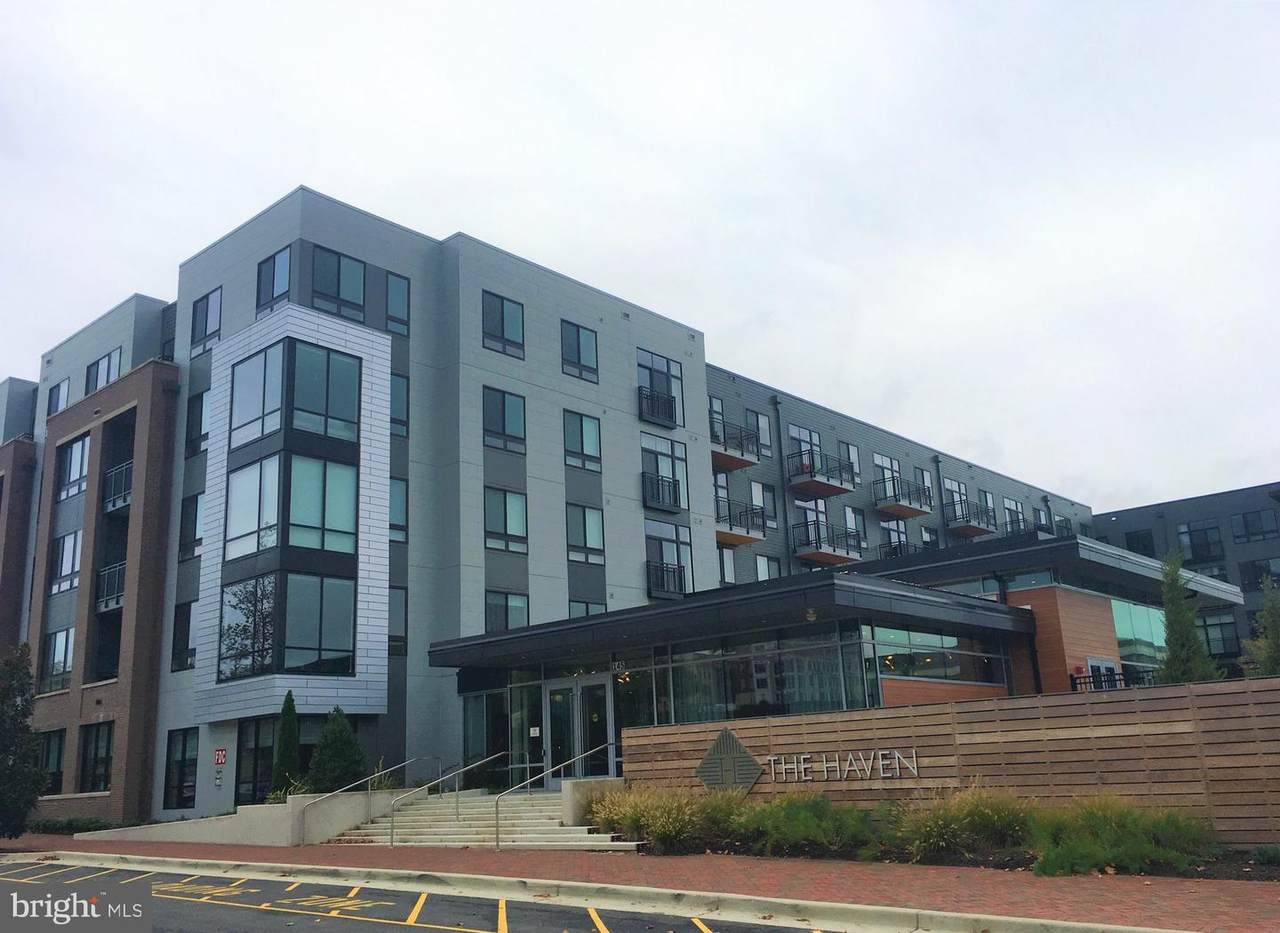 145 Riverhaven Drive - Photo 1