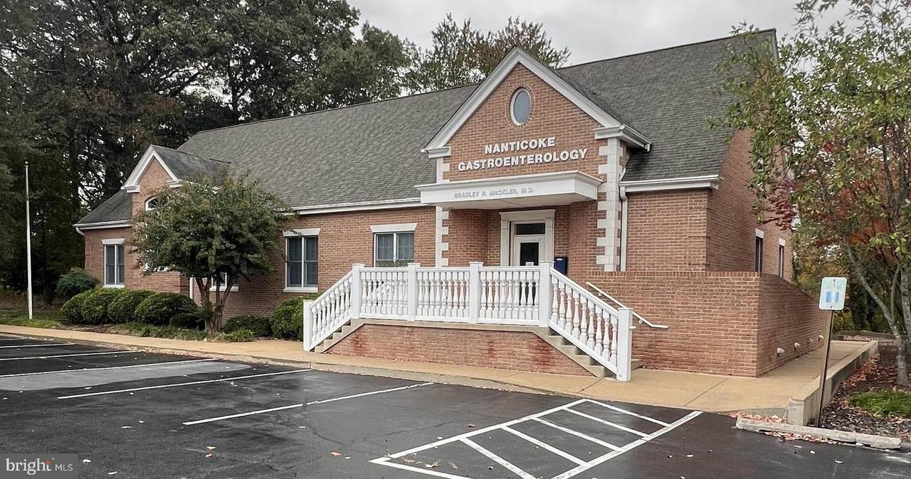 924 Middleford Road - Photo 1