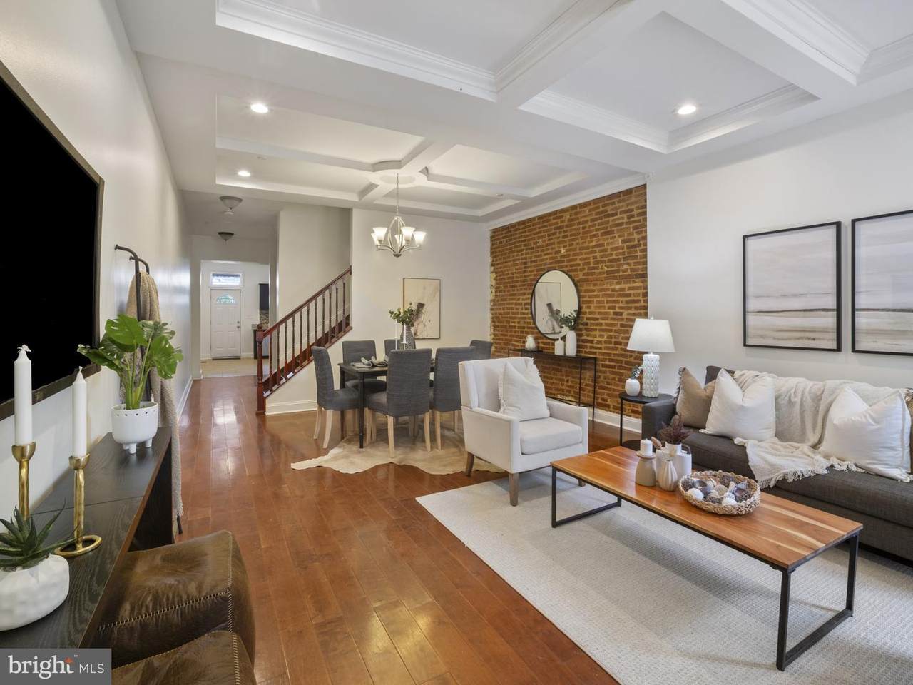 1705 Chase Street - Photo 1