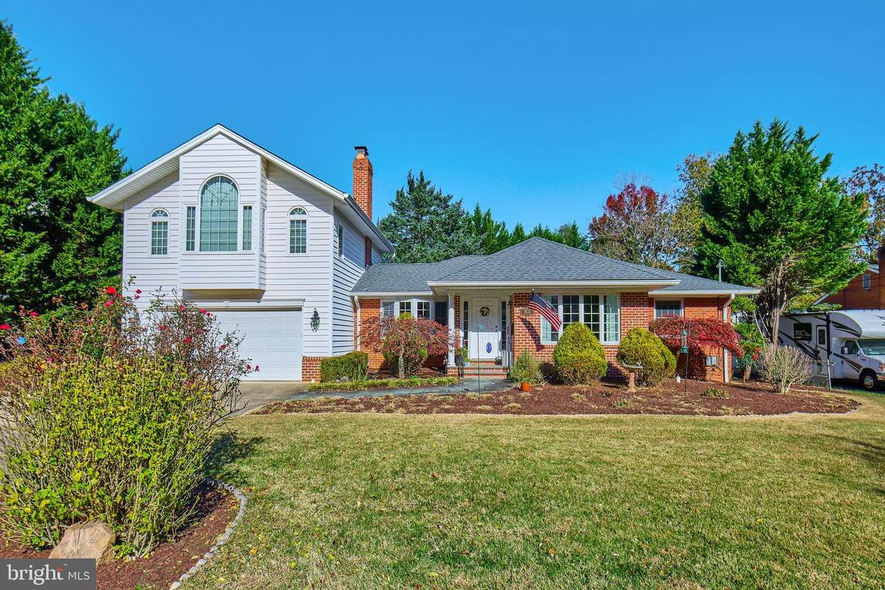 3032 Crane Drive - Photo 1