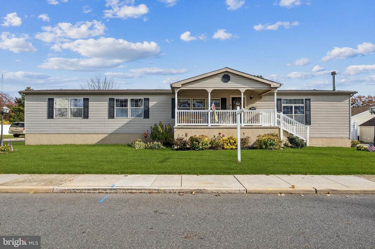 133 Spring Garden Street - Photo 1