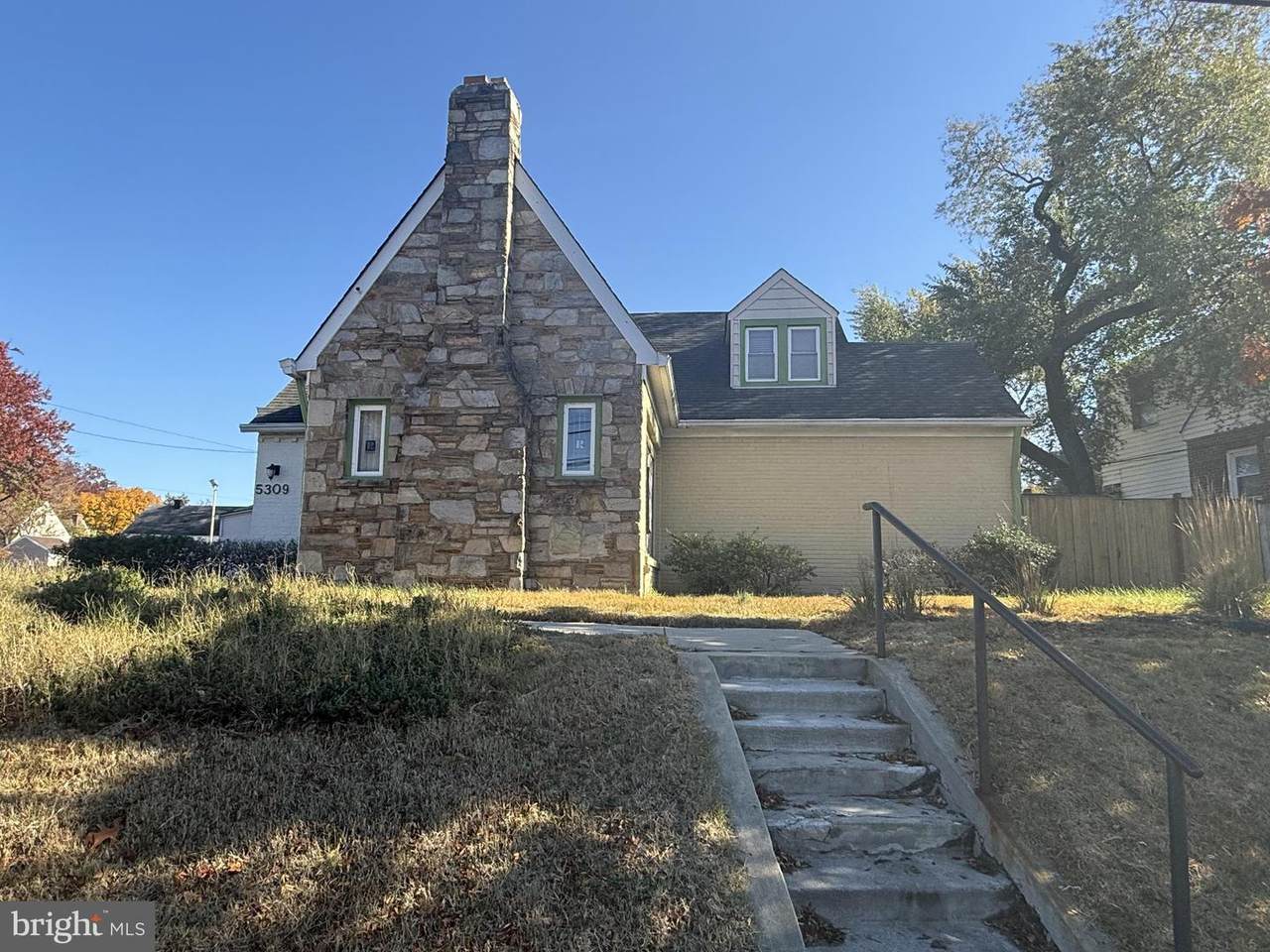 5309 Kenilworth Avenue - Photo 1