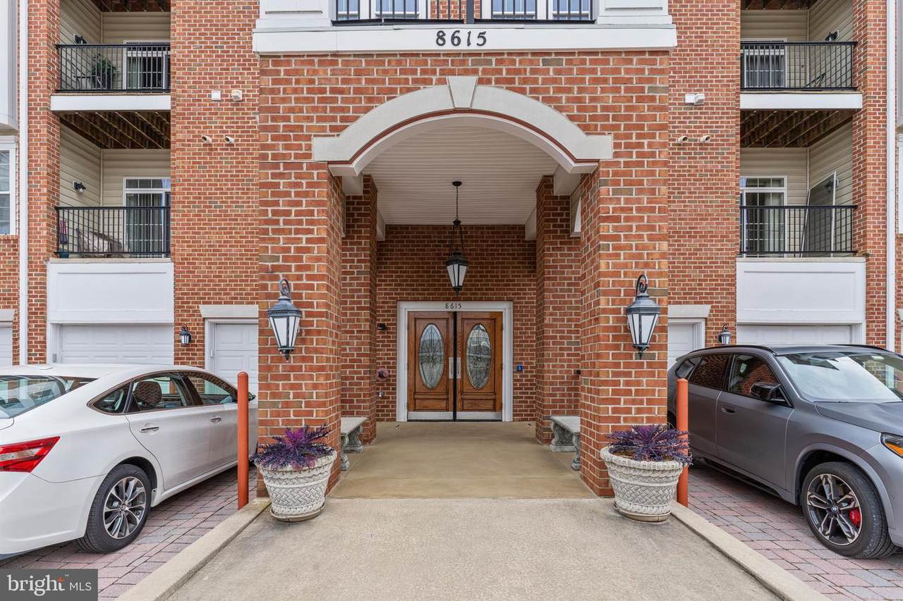 8615 Wandering Fox Trl - Photo 1