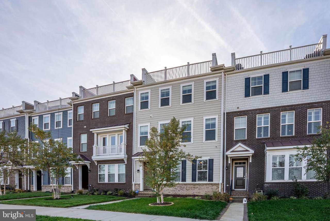 1622 Sandpiper Bay Loop - Photo 1