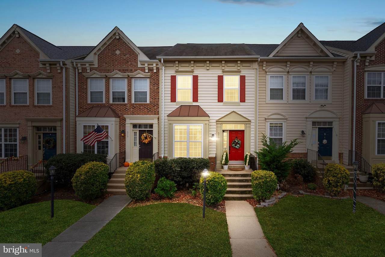 577 Edmonton Terrace - Photo 1