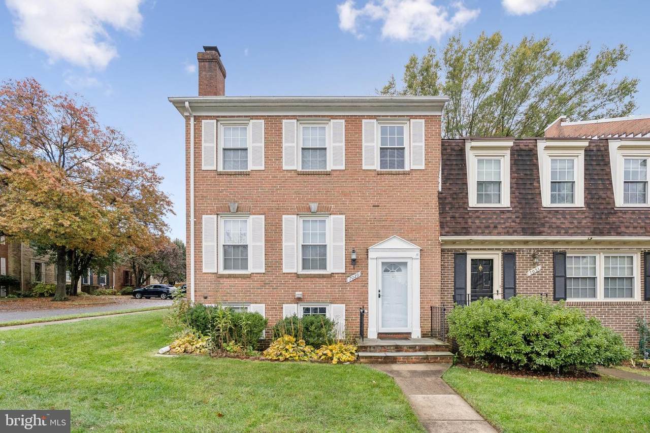 7029 Bradwood Court - Photo 1