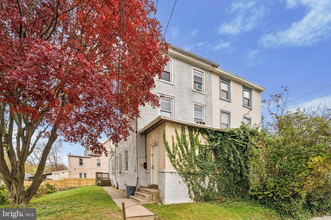 4 Creek Avenue - Photo 1