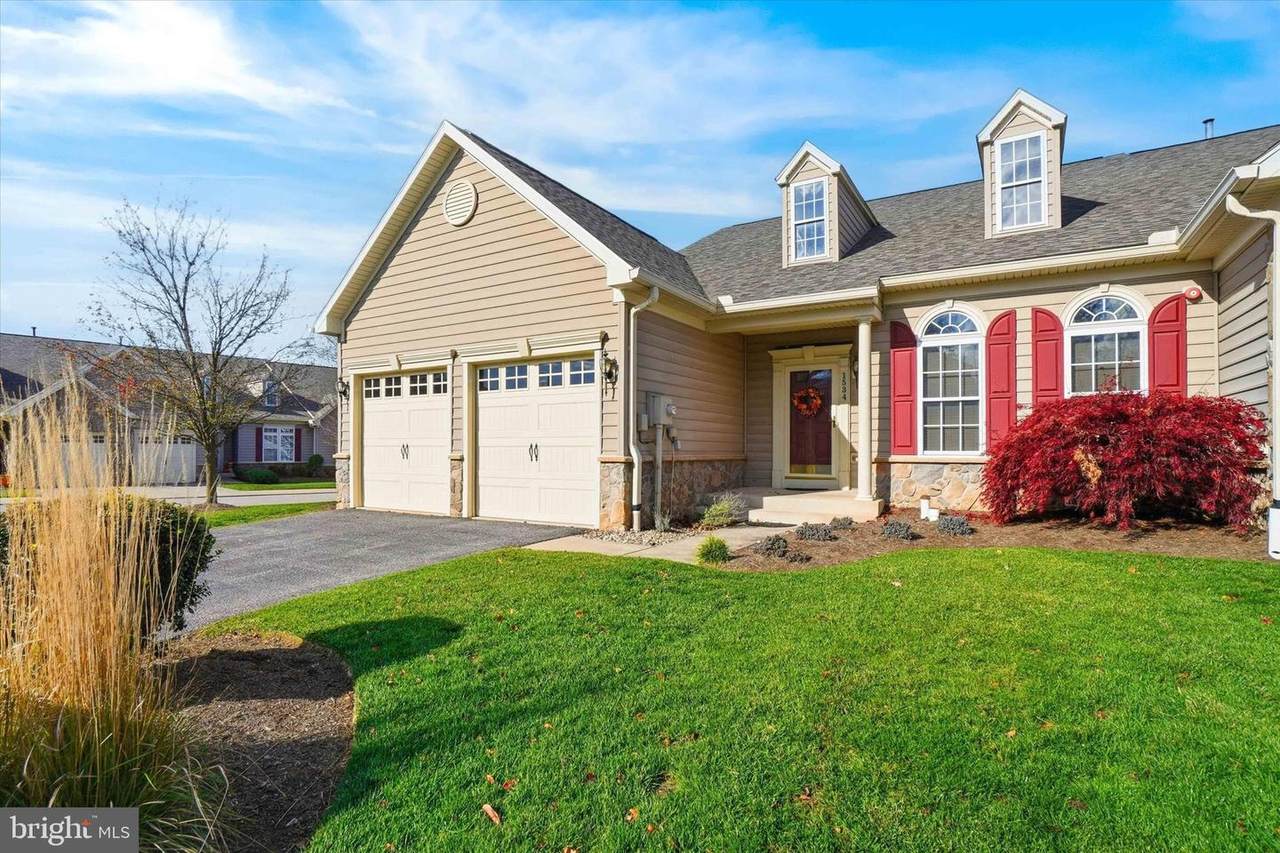 1534 Sycamore Terrace - Photo 1