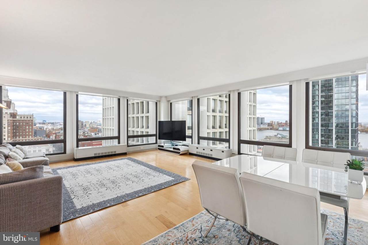 210 Locust Street - Photo 1