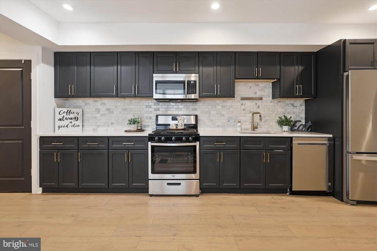 200 Hamilton Street - Photo 1