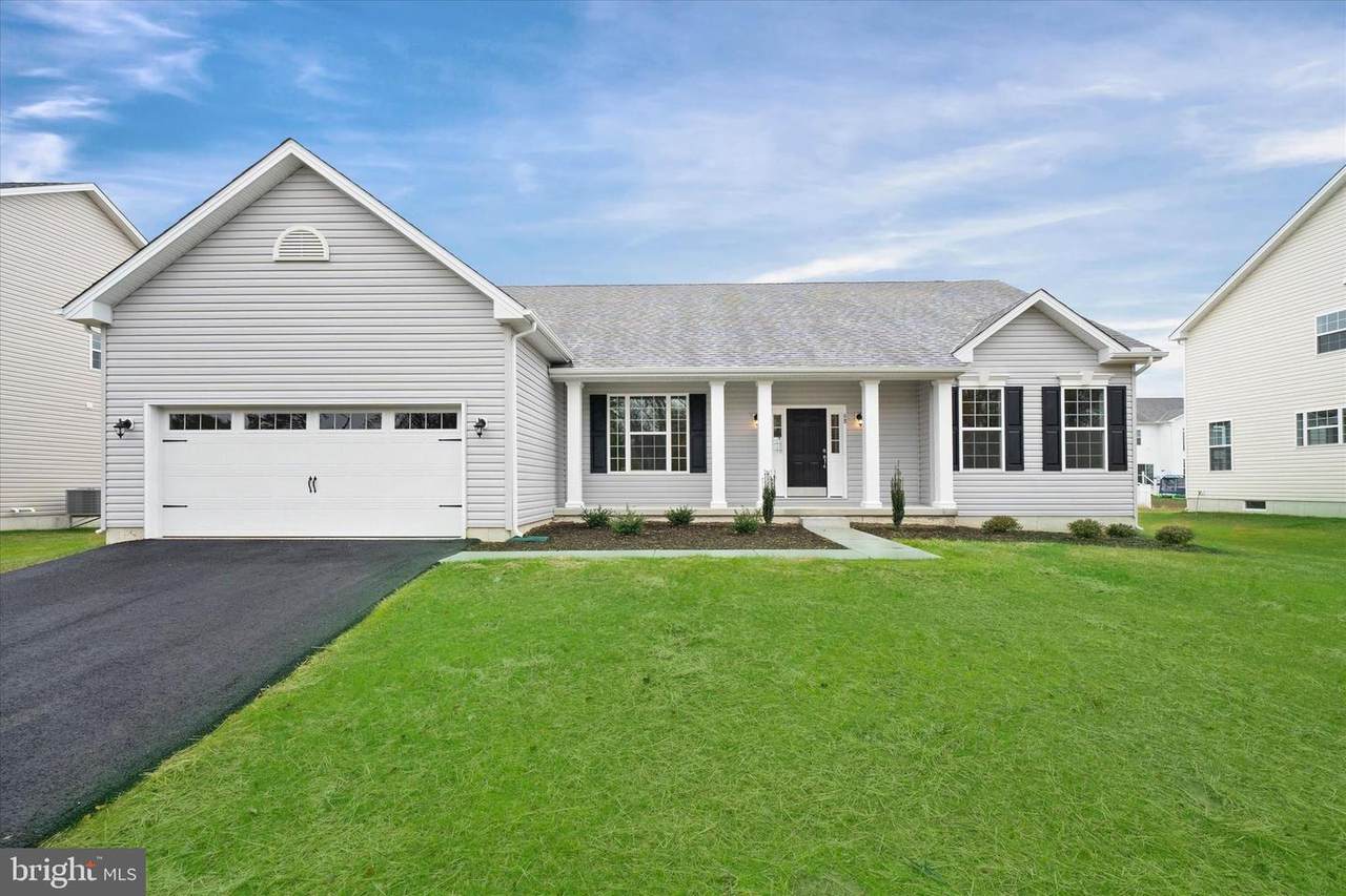 6 Summit Drive - Photo 1