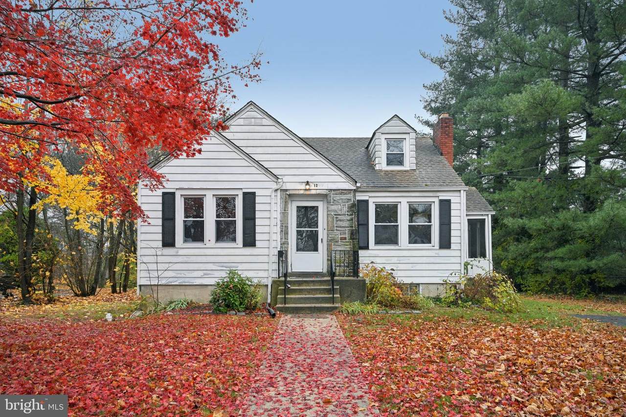 12 Normal Boulevard - Photo 1