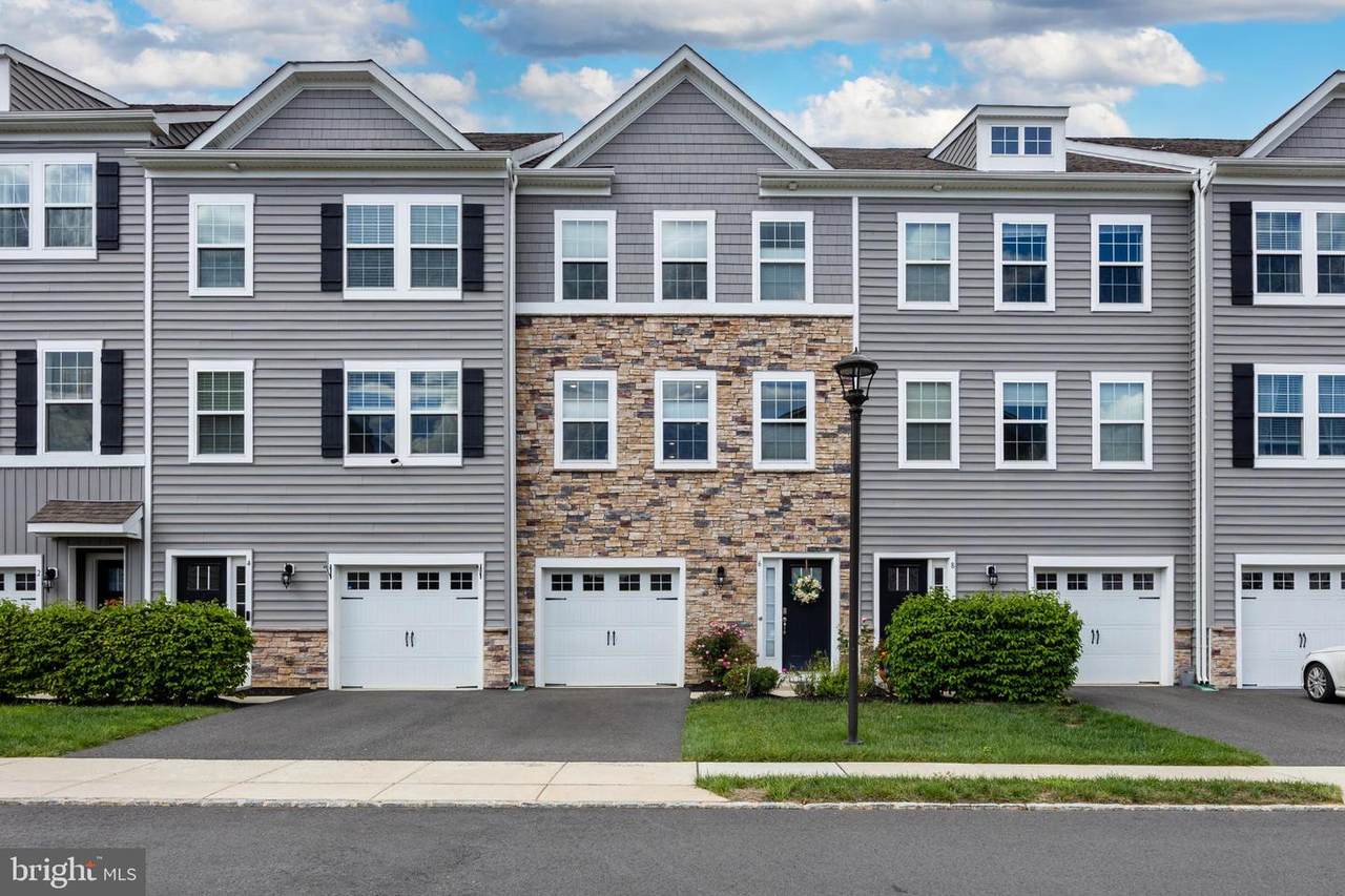 6 Rome Way - Photo 1