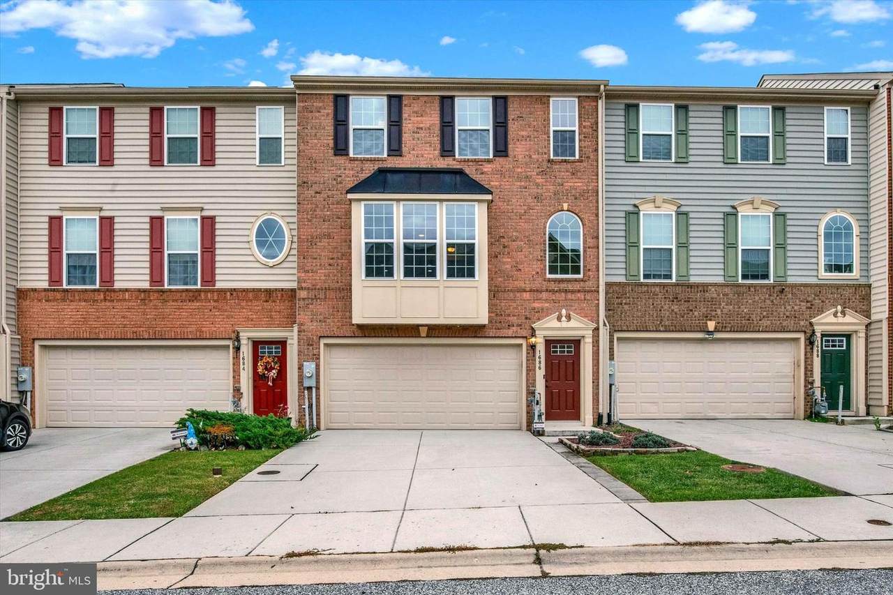 1686 Oneida Street - Photo 1