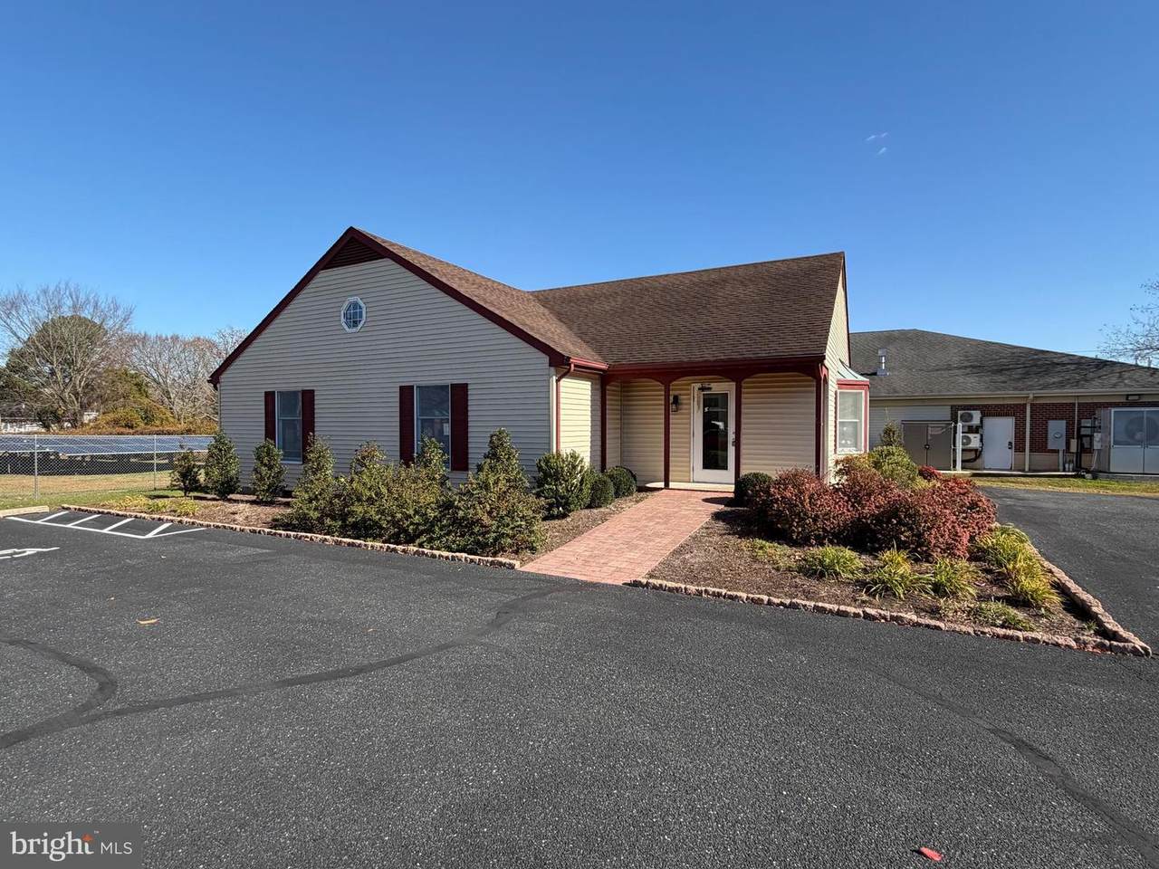 404 Marvel Court - Photo 1