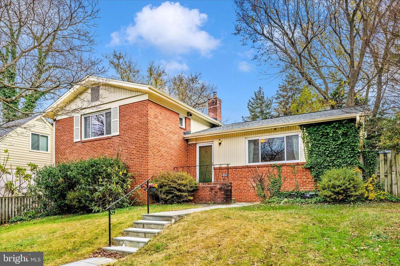 3906 Montrose Driveway - Photo 1