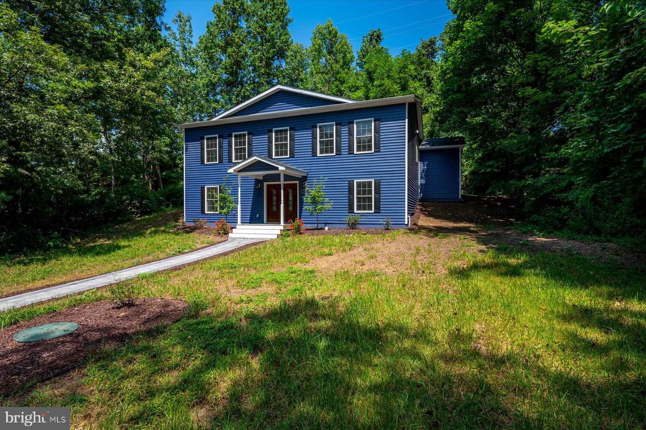 1400 Lower View Court - Photo 1