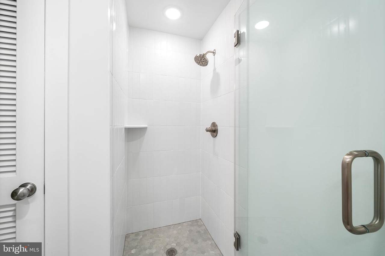 https://bt-photos.global.ssl.fastly.net/brightmls/1280_boomver_1_804310633224-2.jpg