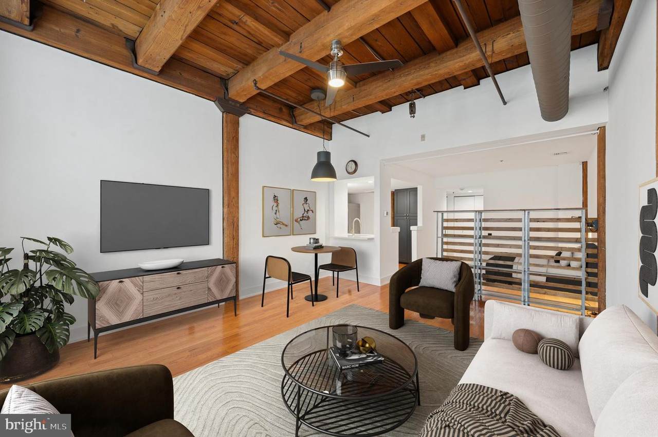 301 Race Street - Photo 1