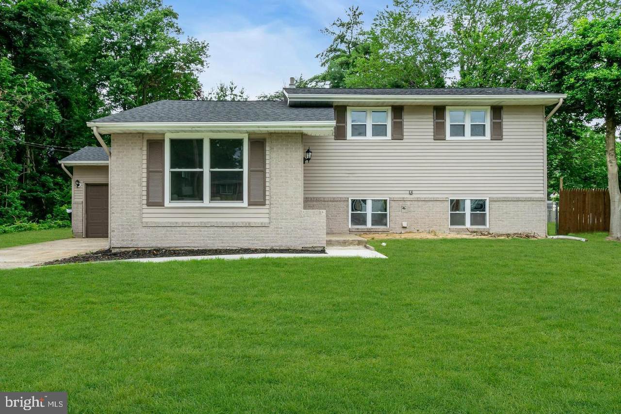 1204 Tanner Avenue - Photo 1