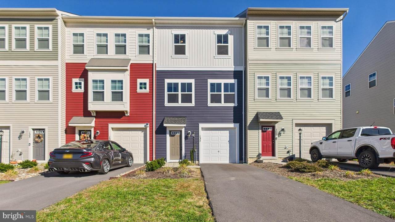 137 Jewel Box Drive - Photo 1