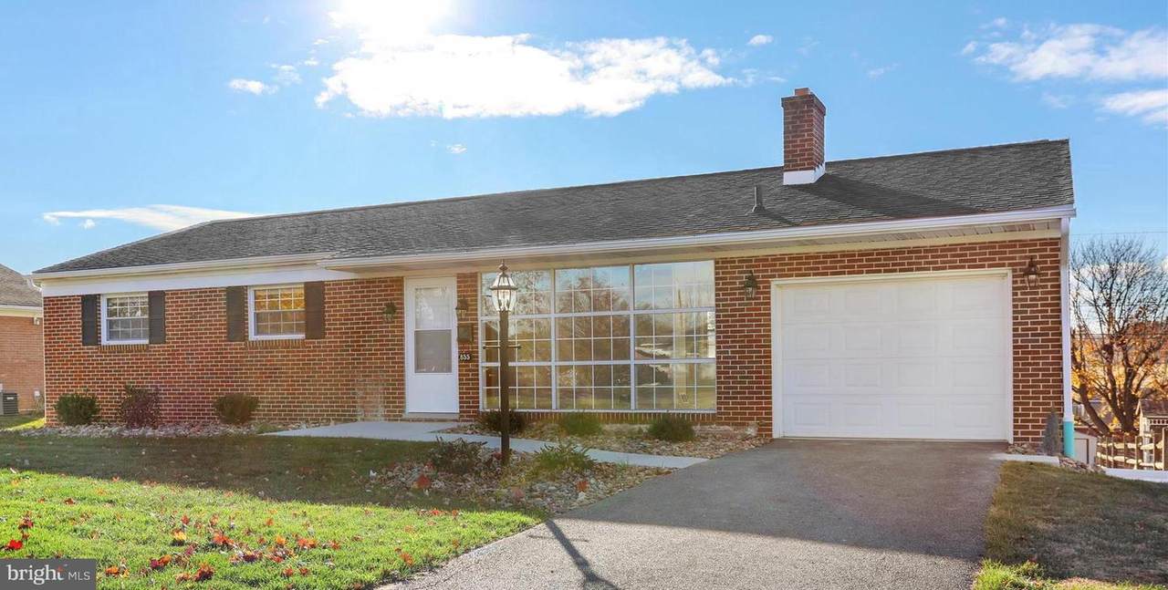 855 Anthony Avenue - Photo 1