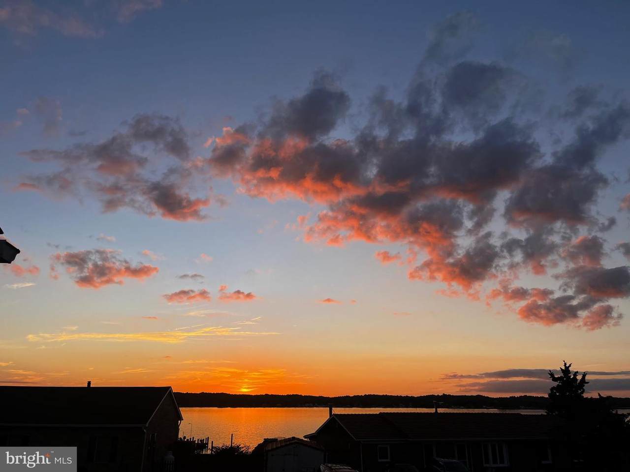 302 Overlook Drive - Photo 1