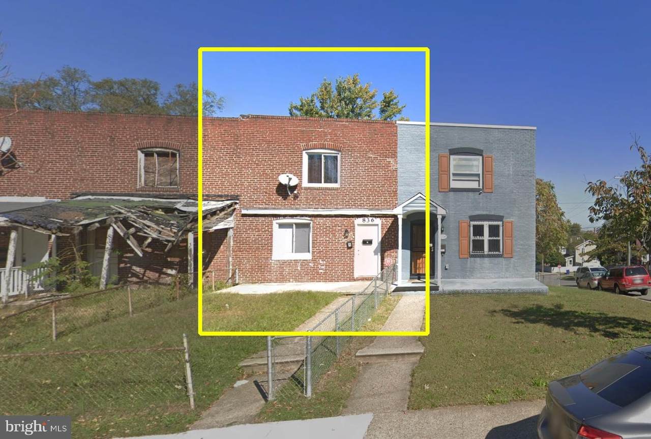 836 Jack Street - Photo 1