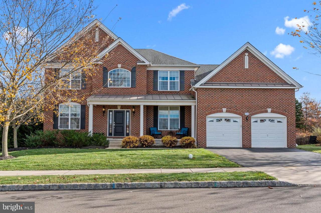 204 Pennland Farm Drive - Photo 1