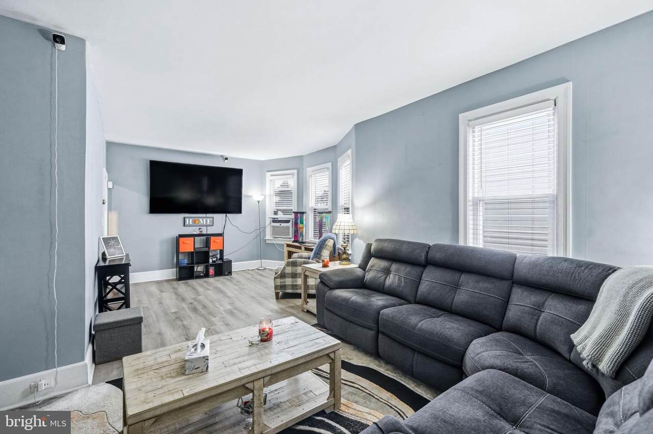 227 Heulings Avenue - Photo 1