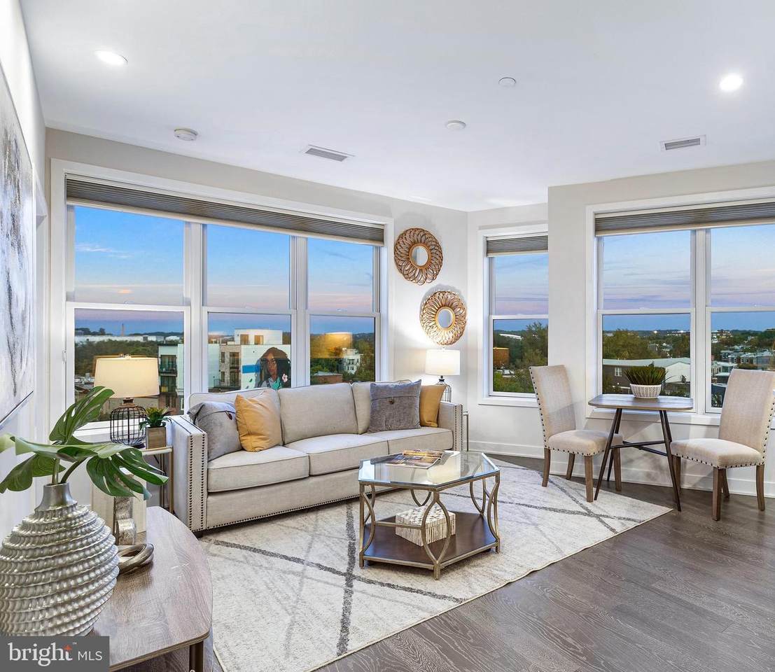 1350 Maryland Avenue - Photo 1