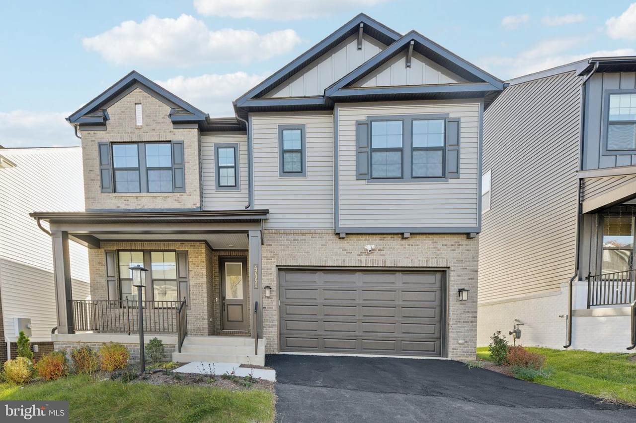 42051 Night Nurse Circle - Photo 1