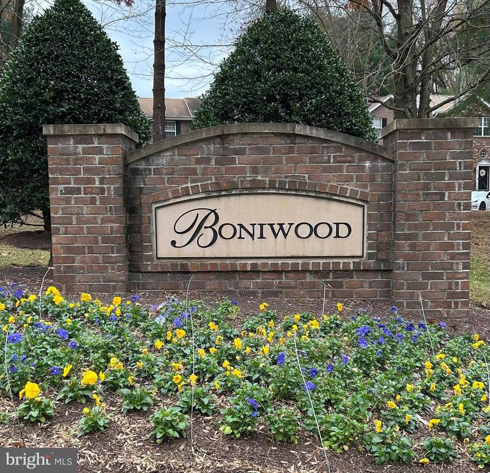 5731 Boniwood Turn - Photo 1