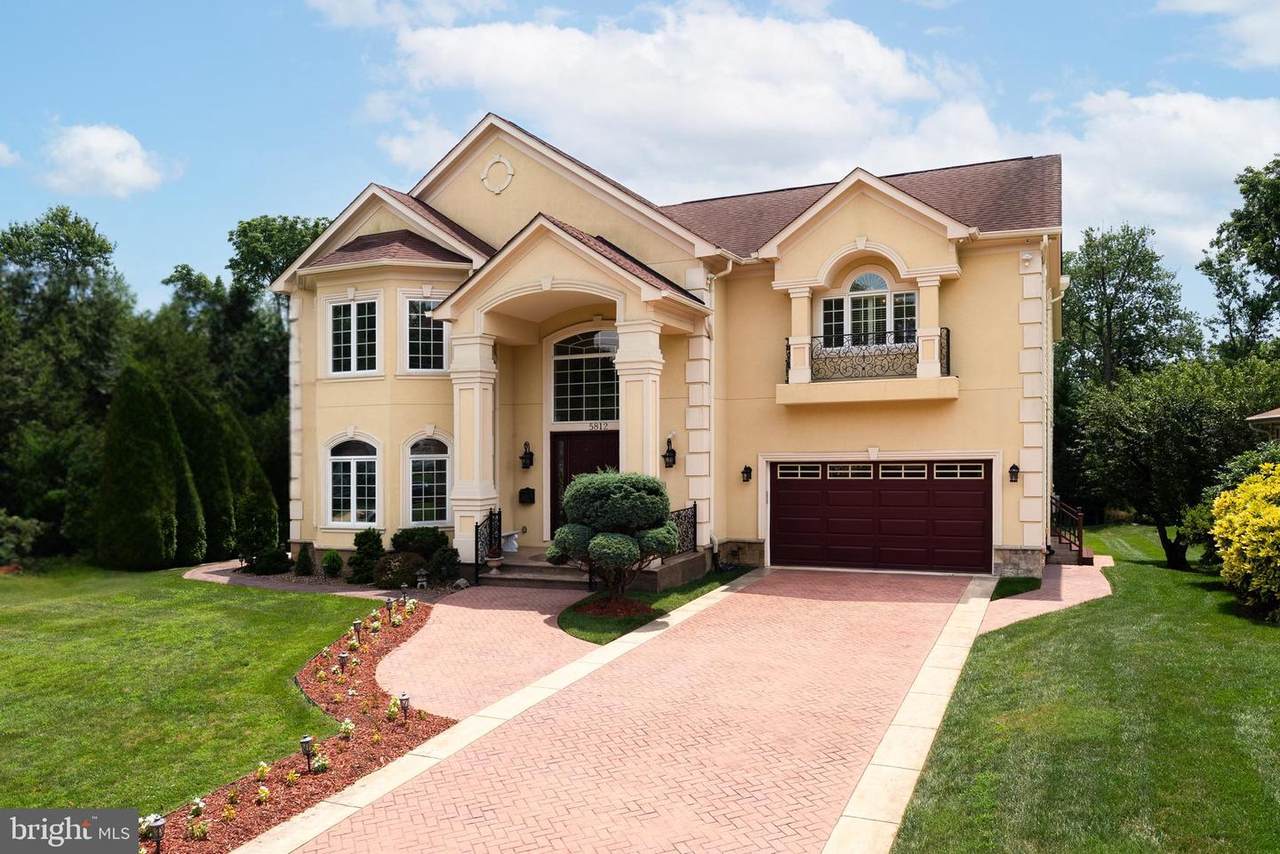 5812 Lone Oak Drive - Photo 1