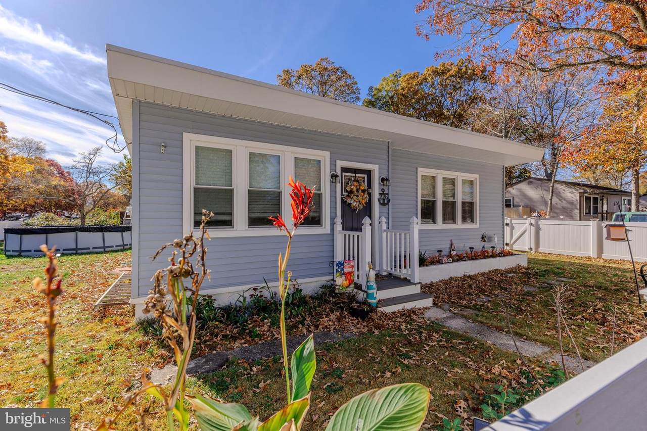 226 New York Avenue - Photo 1