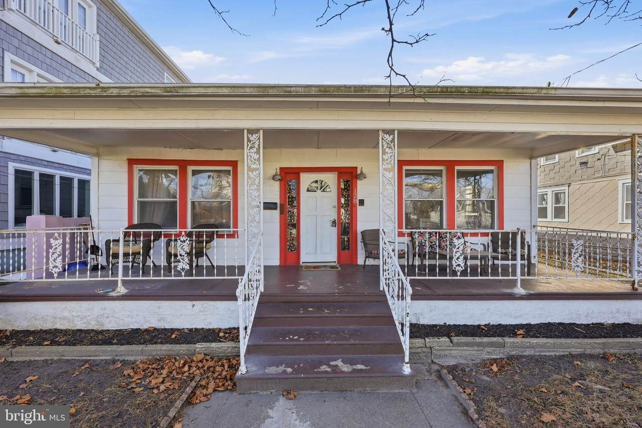 128 Roberts Avenue - Photo 1