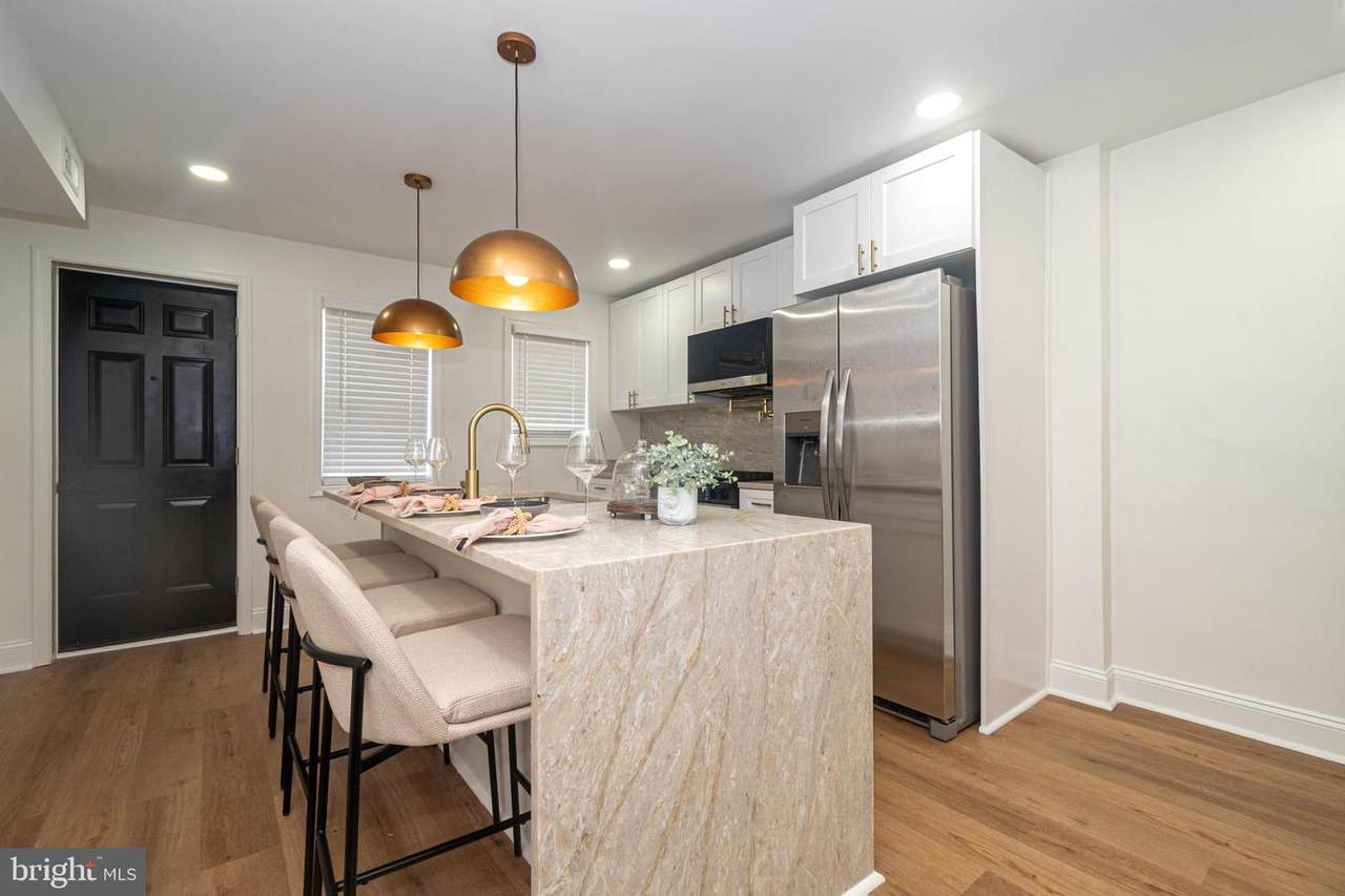 2560 Cecil Avenue - Photo 1