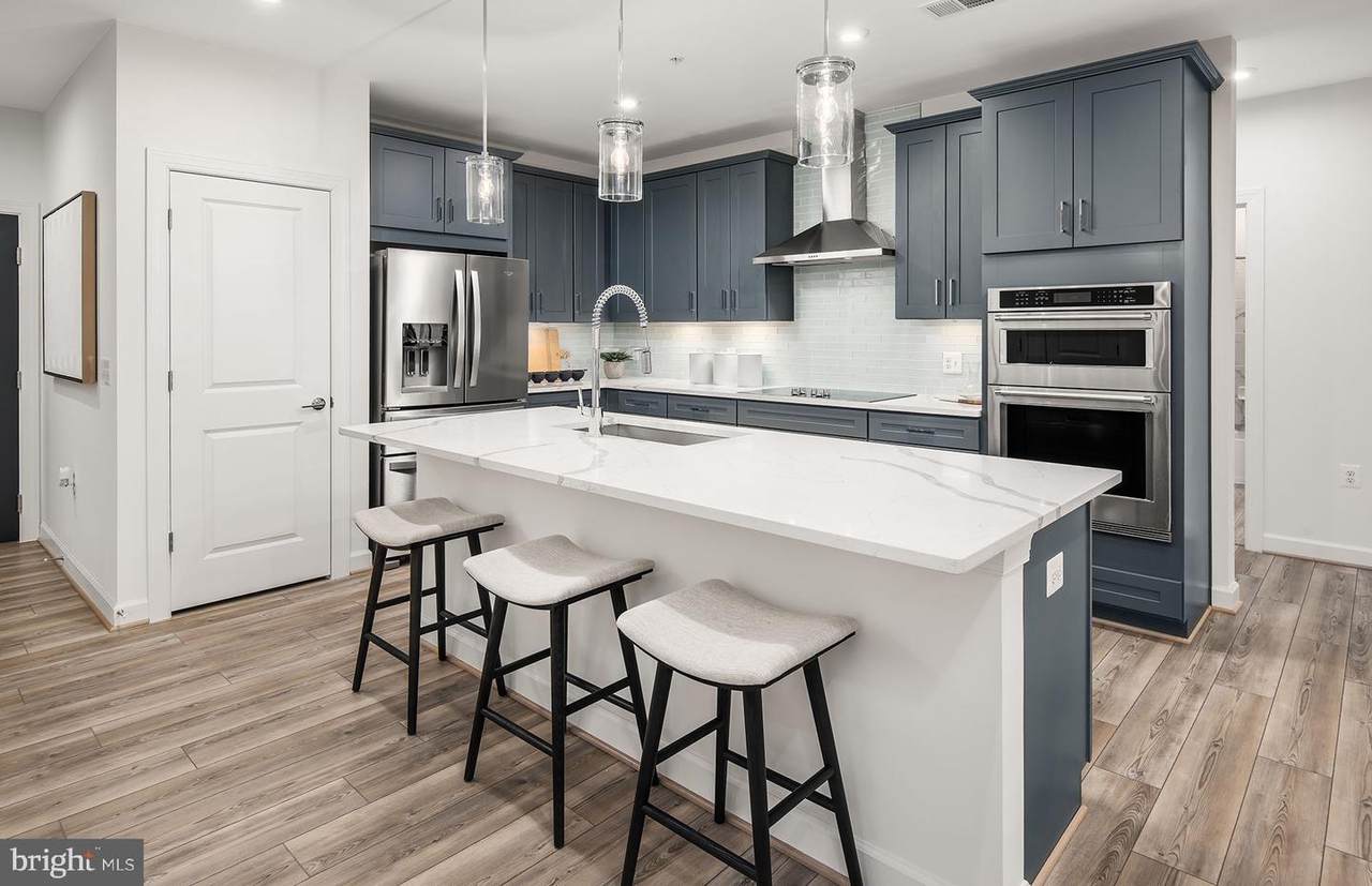 5800 Moonstone Way - Photo 1