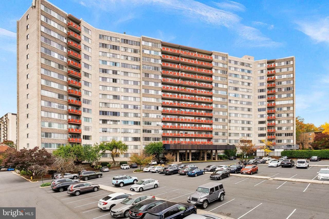 5340 Holmes Run Parkway - Photo 1