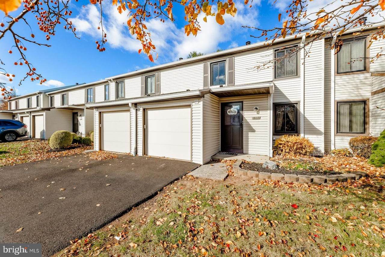 1017 Winfield Court - Photo 1