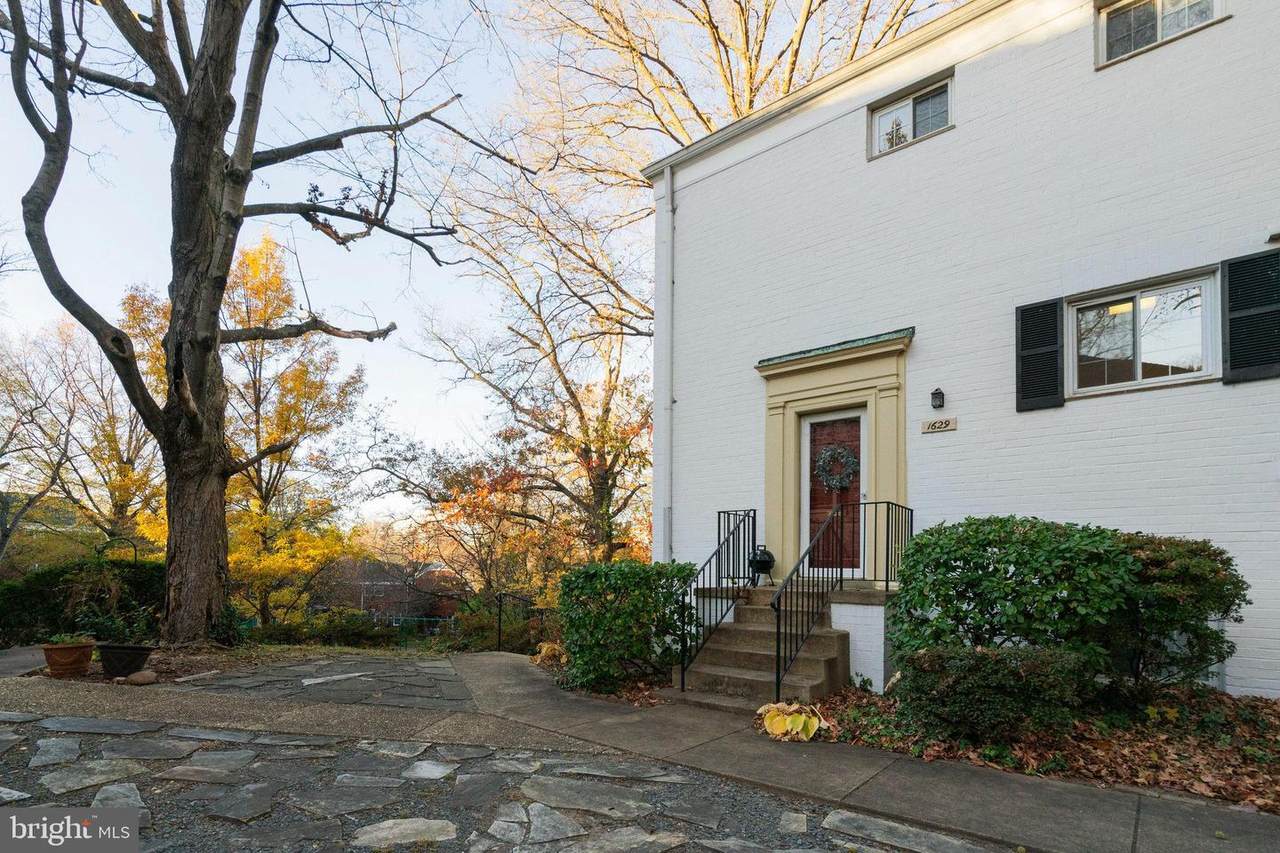 1629 Fitzgerald Lane - Photo 1