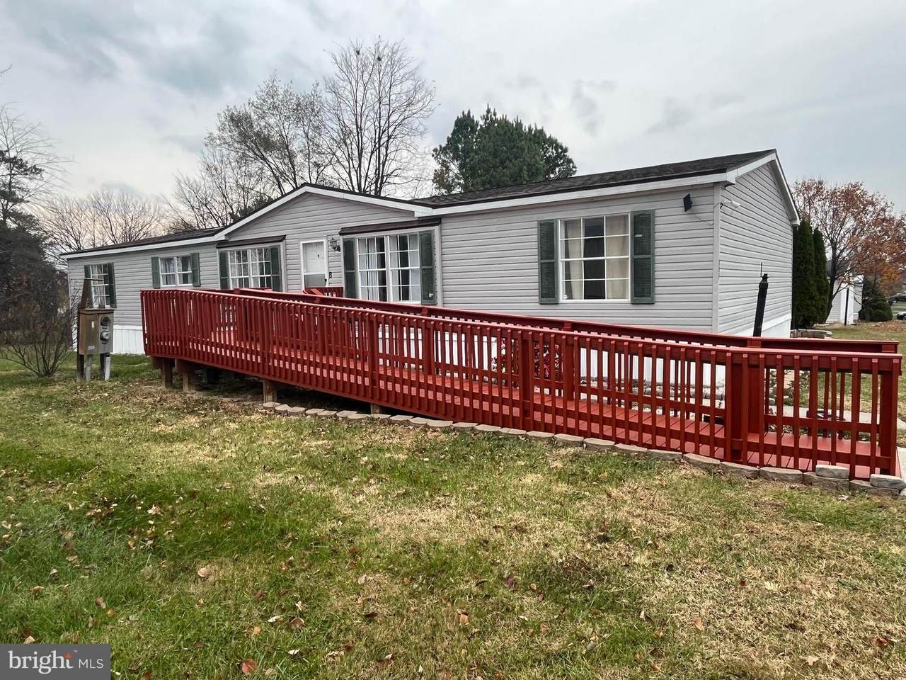 880 Royal Crest Drive - Photo 1