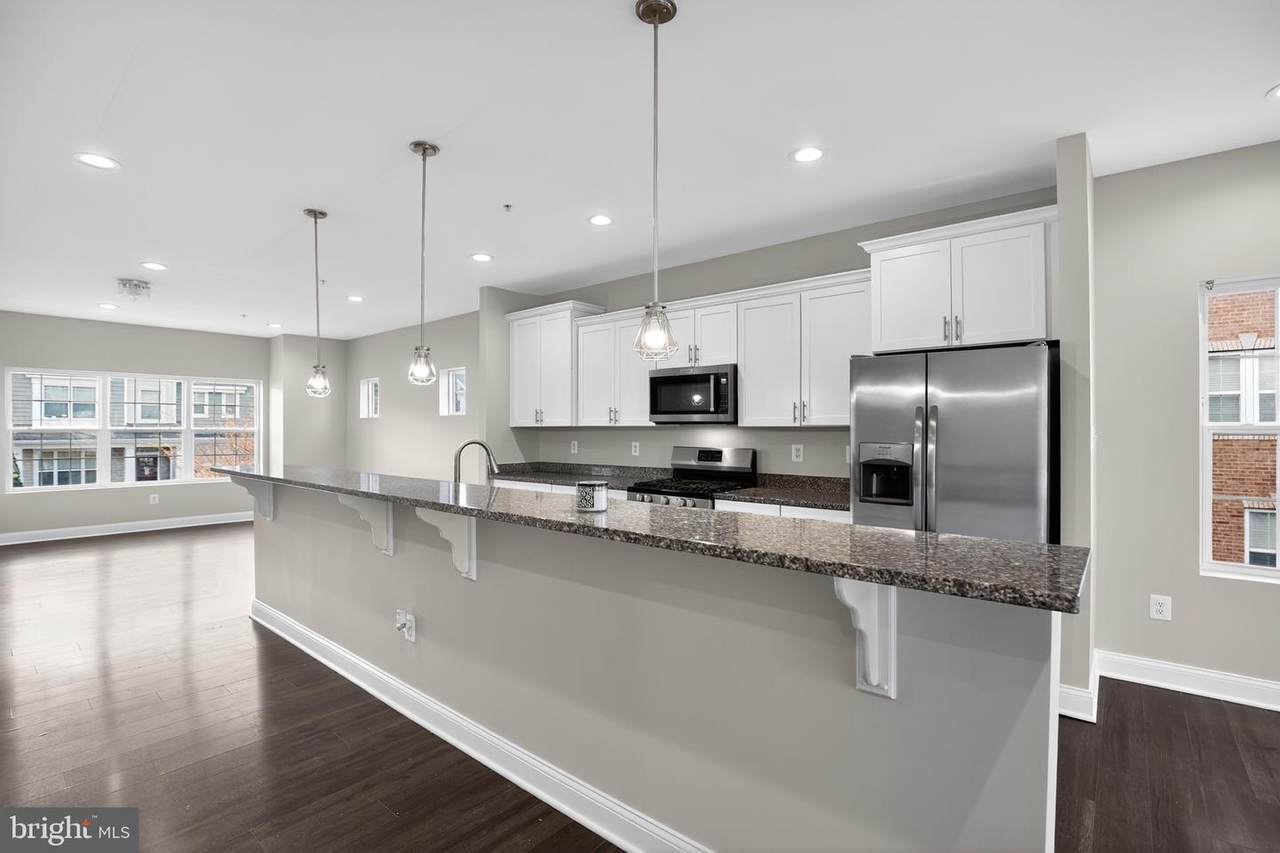 11387 Tolkien Avenue - Photo 1