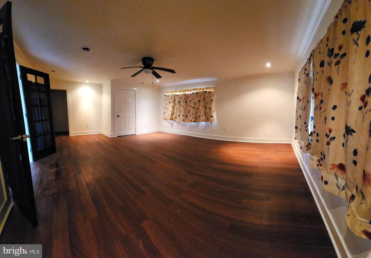 1116 Kuhn Avenue - Photo 1